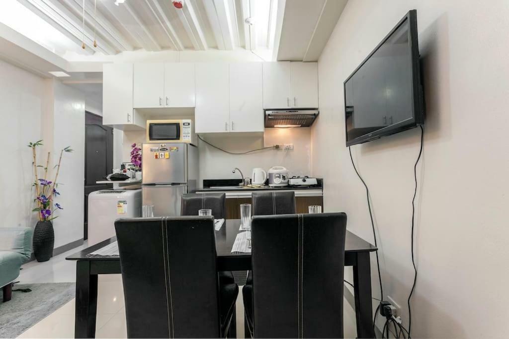 Jen'S Paranaque City Apartment Manila Eksteriør billede