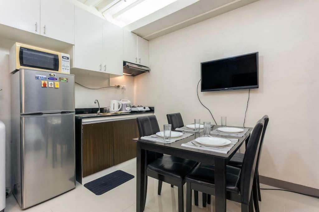 Jen'S Paranaque City Apartment Manila Eksteriør billede